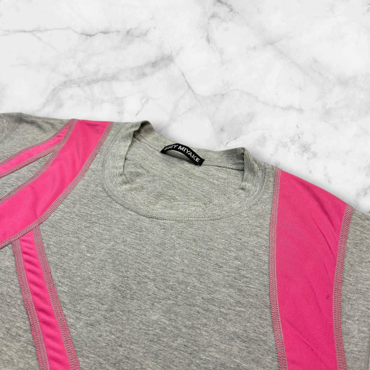 ISSEY MIYAKE TWO TONE           T-SHIRT PINK GREY