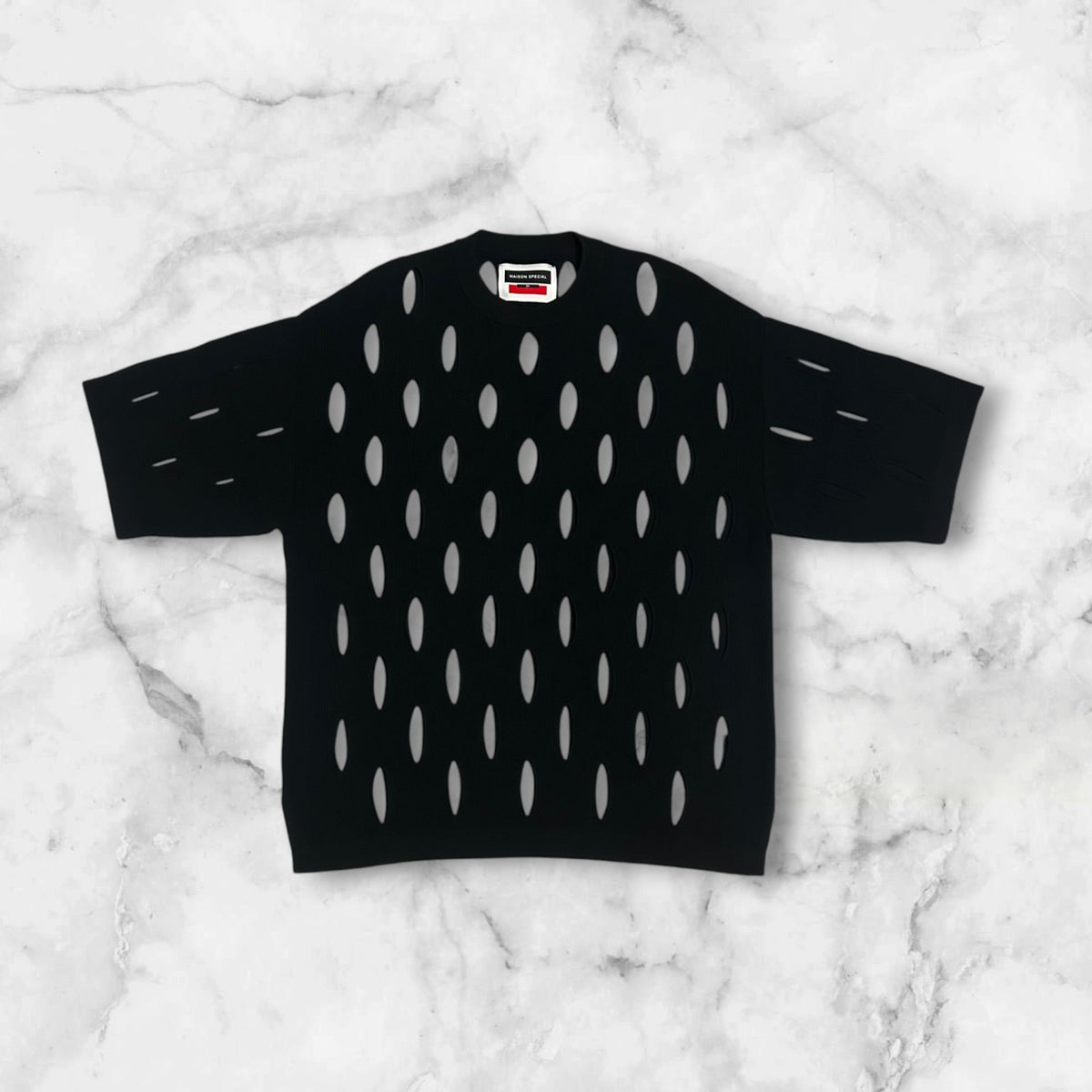 MAISON SPECIAL 
OVAL CUTOUT KNIT T-SHIRT BLACK