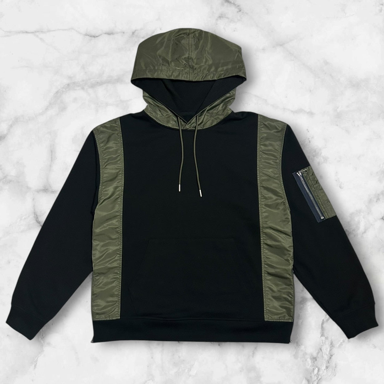MMMMM MILITARY PANEL HOODIE WITH ZIP POCKET