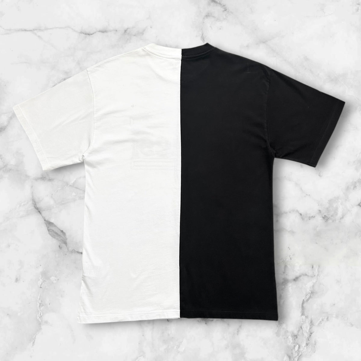 ARIES LOGO T-SHIRT BLACK AND WHITE
